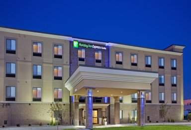 Hotel HOLIDAY INN EXPRESS & SUITES LINCOLN AIRPORT