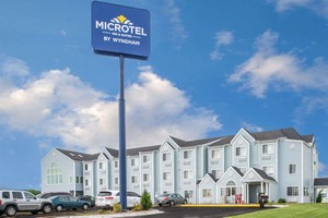 Hotel MICROTEL INN & SUITES BY WYNDHAM LINCOLN