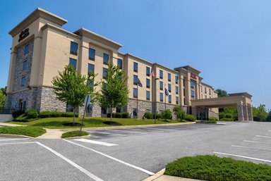 Hotel HAMPTON INN - SUITES CHADDS FORD