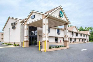 Hotel QUALITY INN EAST WINDSOR