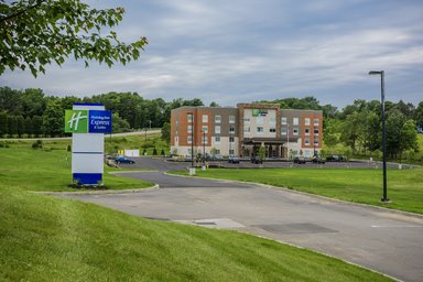 Hotel HOLIDAY INN EXPRESS & SUITES JAMESTOWN