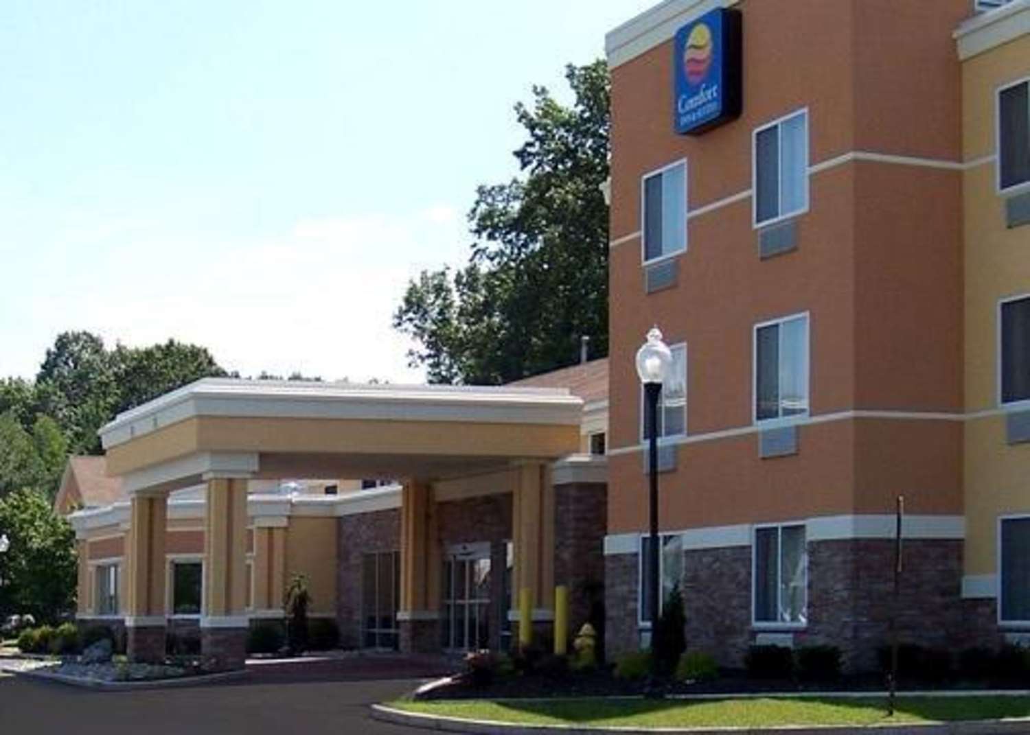 Hotel COMFORT INN & SUITES