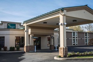 Hotel QUALITY INN CENTRAL