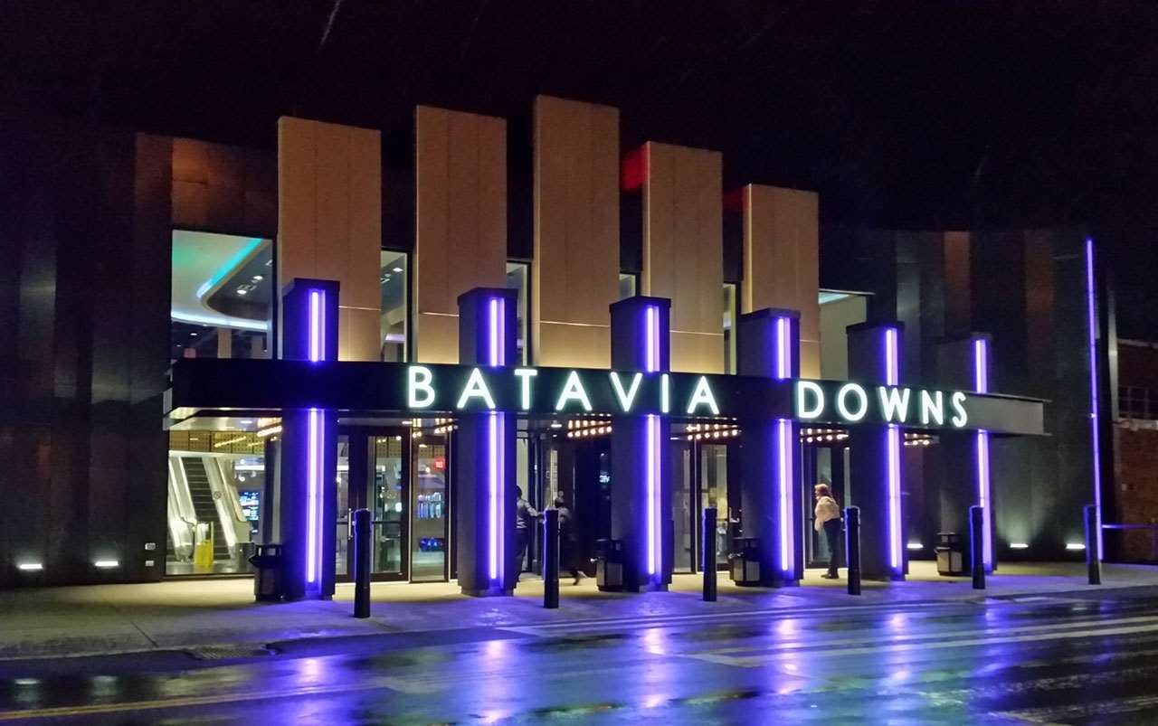 Hotel HOTEL AT BATAVIA DOWNS