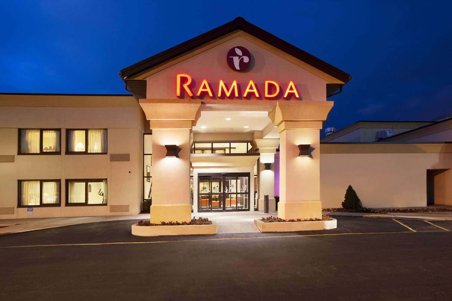 Hotel RAMADA BY WYNDHAM NEWARK/WILMINGTON