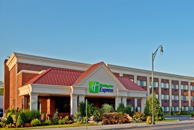 Hotel HOLIDAY INN EXPRESS LYNBROOK - ROCKVILLE CENTRE