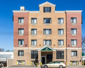 Hotel QUALITY INN FLORAL PARK