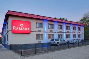 Hotel RAMADA BRONX