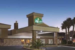 Hotel LA QUINTA INN & SUITES LAS VEGAS TROPICANA
