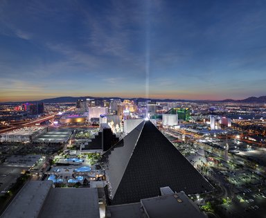 Hotel MGM LUXOR HOTEL AND CASINO