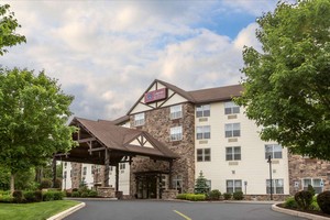 Hotel COMFORT SUITES LAKE GEORGE
