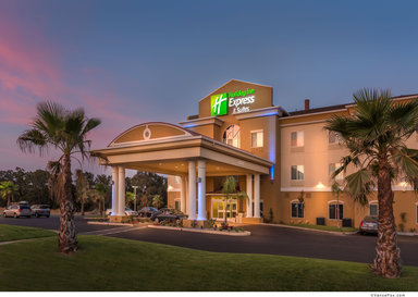 Hotel HOLIDAY INN EXPRESS & SUITES RED BLUFF-SOUTH REDDING AREA