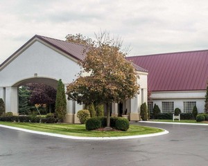 Hotel COMFORT INN AUSTINTOWN