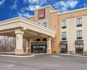 Hotel COMFORT SUITES YOUNGSTOWN NORTH