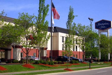 Hotel HAMPTON INN CINCINNATI-KINGS ISLAND