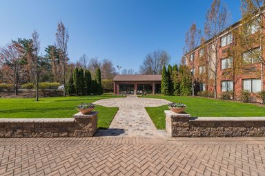 Hotel DOUBLETREE BY HILTON AKRON - FAIRLAWN