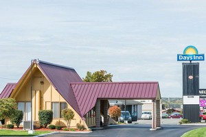 Hotel DAYS INN NILES