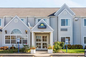Hotel DAYS INN & SUITES BOARDMAN