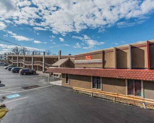 Hotel ECONO LODGE HERMITAGE
