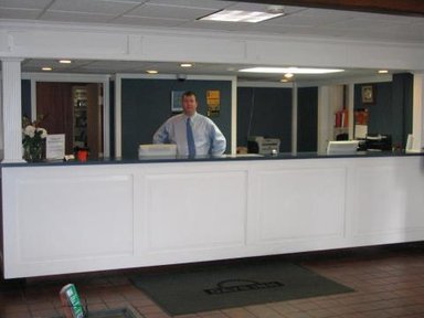 Hotel RODEWAY INN & SUITES PORTSMOUTH
