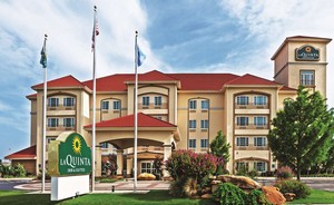 Hotel LA QUINTA INN & SUITES ARDMORE CENTRAL