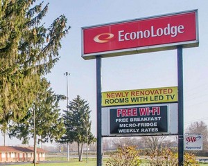 Hotel ECONO LODGE NEWTON FALLS