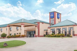 Hotel BAYMONT INN & SUITES OKLAHOMA CITY EDMOND