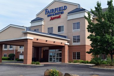 Hotel FAIRFIELD INN & SUITES YOUNGSTOWN AUSTINTOWN