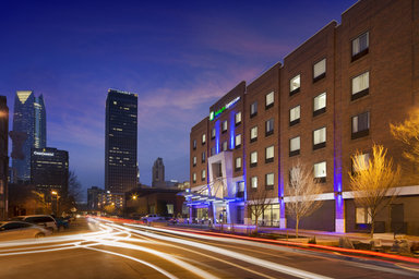 Hotel HOLIDAY INN EXPRESS & SUITES OKLAHOMA CITY DWTN - BRICKTOWN