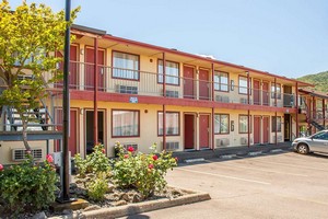 Hotel ECONO LODGE ASHLAND