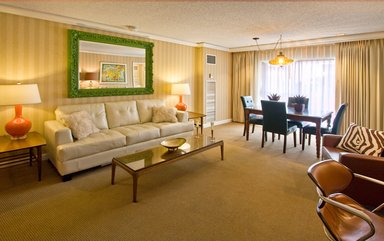Hotel INN AT THE COMMONS