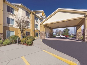 Hotel LA QUINTA INN & SUITES CENTRAL POINT - MEDFORD