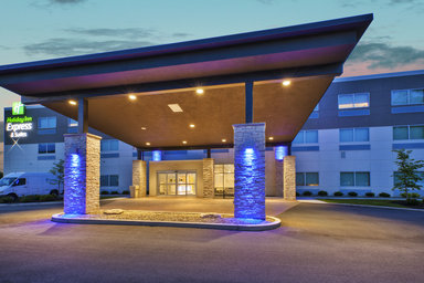 Hotel HOLIDAY INN EXPRESS & SUITES NEW CASTLE
