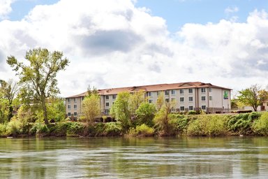 Hotel HOLIDAY INN EXPRESS CORVALLIS-ON THE RIVER