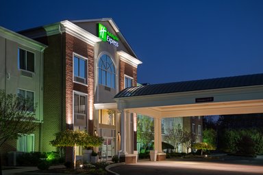 Hotel HOLIDAY INN EXPRESS & SUITES YOUNGSTOWN N (WARREN/NILES)
