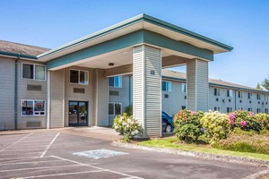 Hotel RODEWAY INN & SUITES