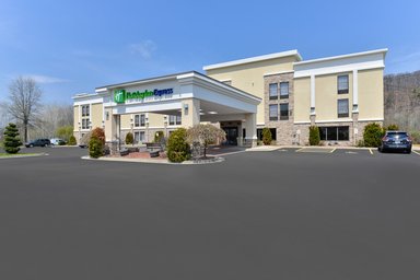 Hotel HOLIDAY INN EXPRESS CORNING - PAINTED POST