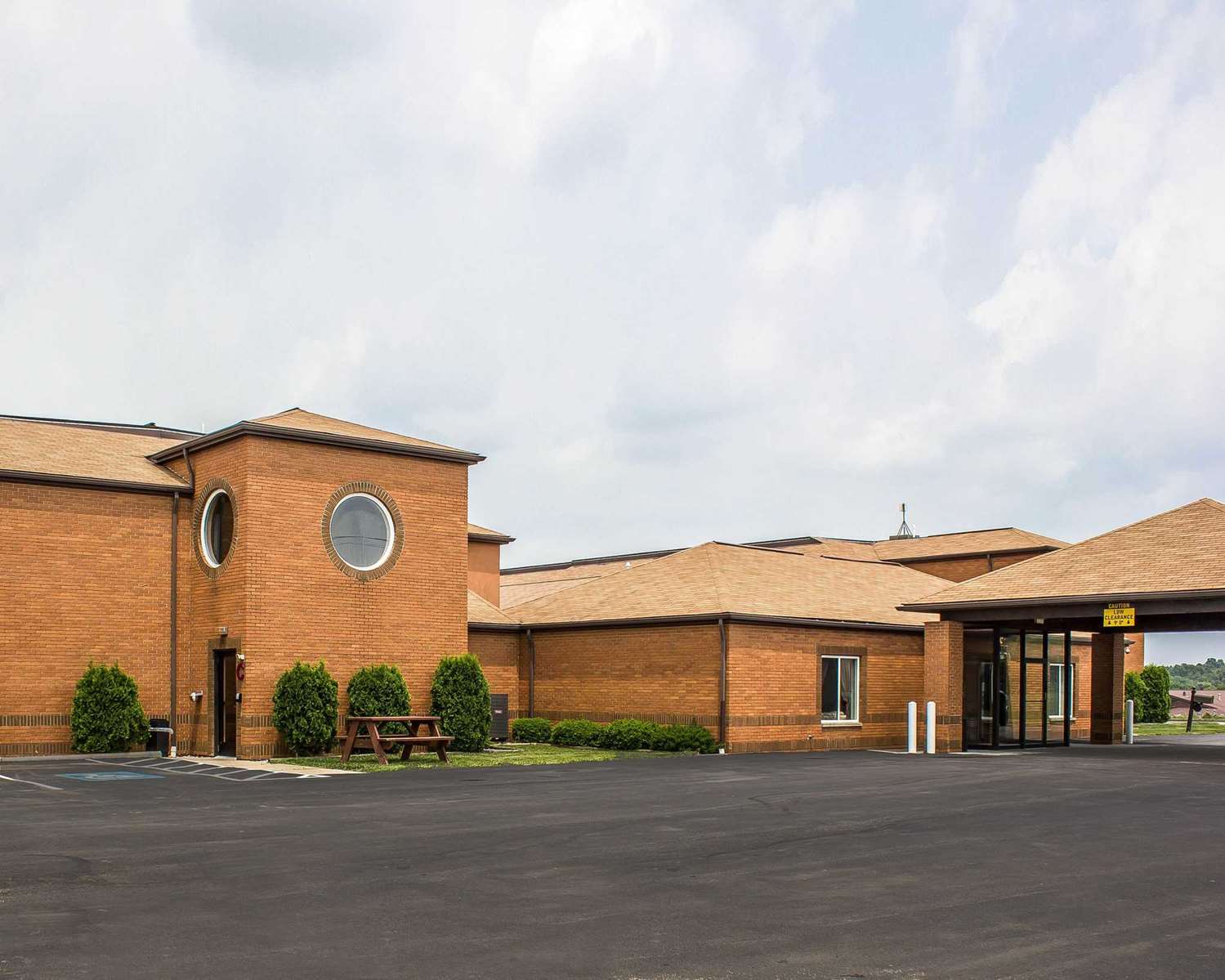 Hotel QUALITY INN CLARION