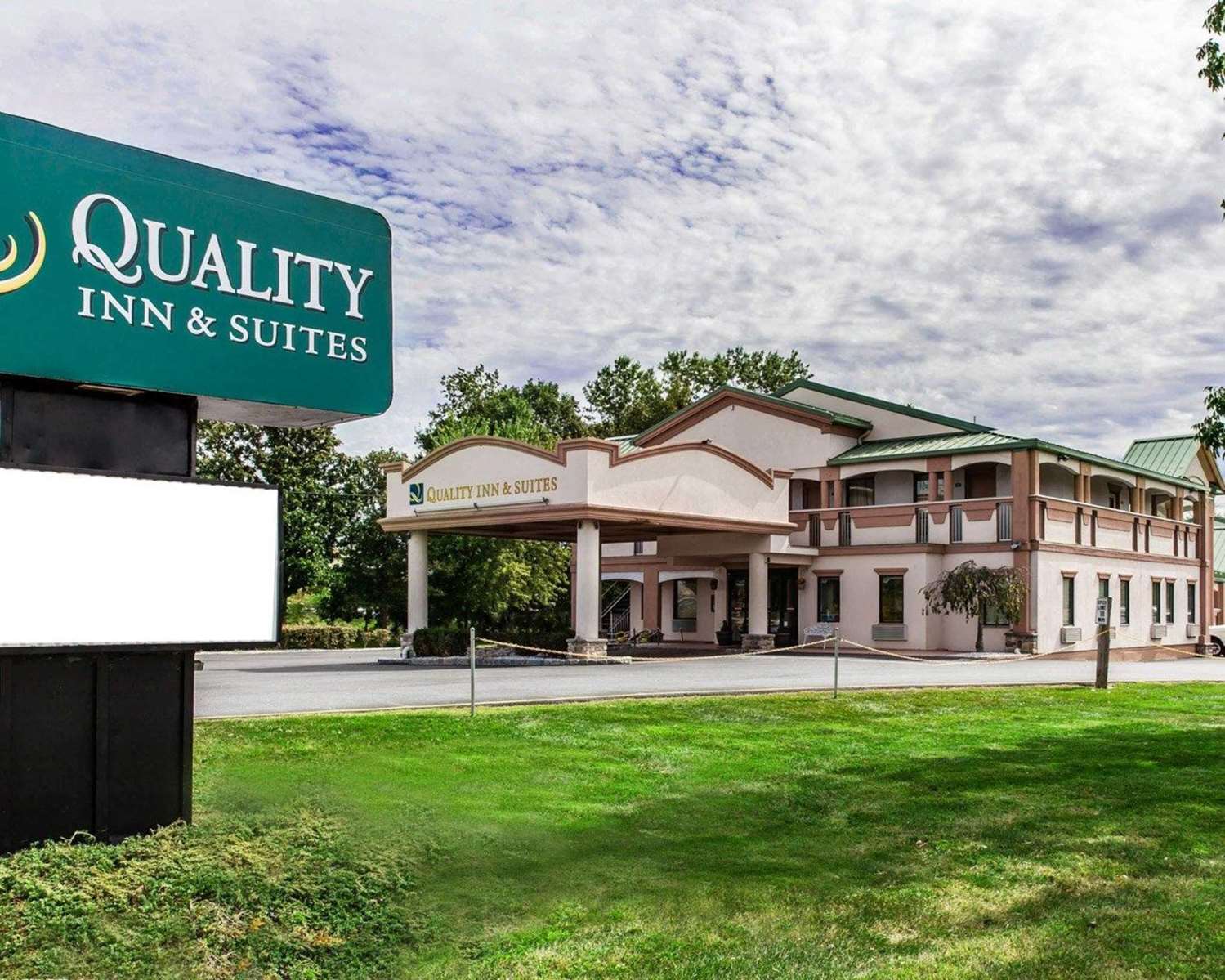 Hotel QUALITY INN & SUITES QUAKERTOWN