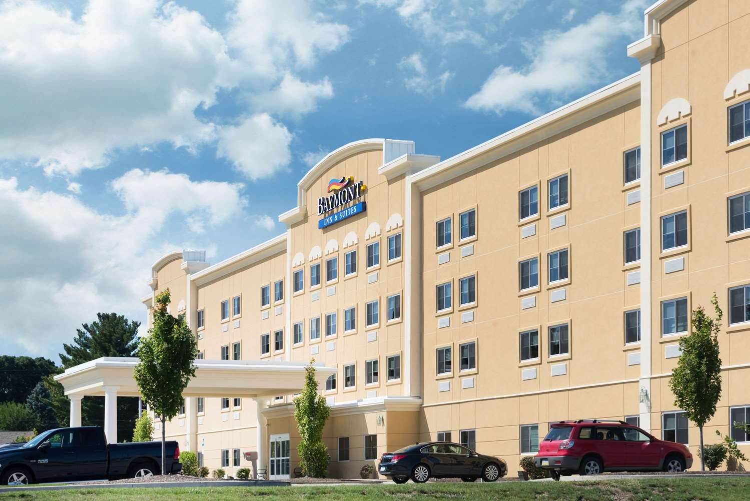 Hotel BAYMONT INN & SUITES ERIE