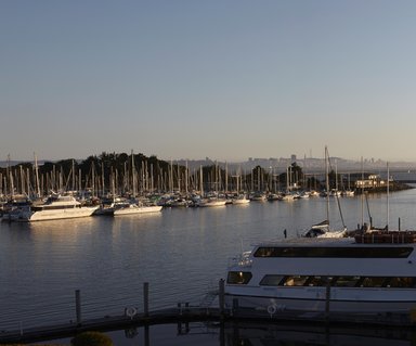 Hotel DOUBLETREE BY HILTON BERKELEY MARINA