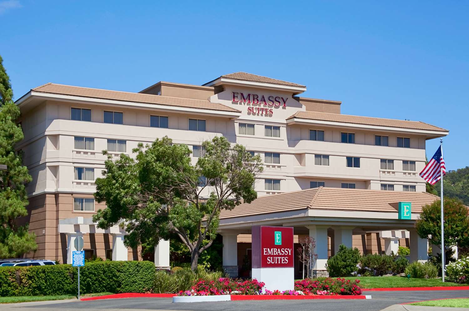 Hotel EMBASSY SUITES BY HILTON SAN RAFAEL MARIN COUNTY