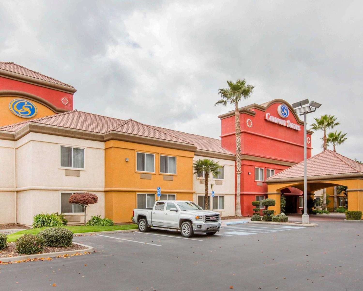Hotel COMFORT SUITES TULARE