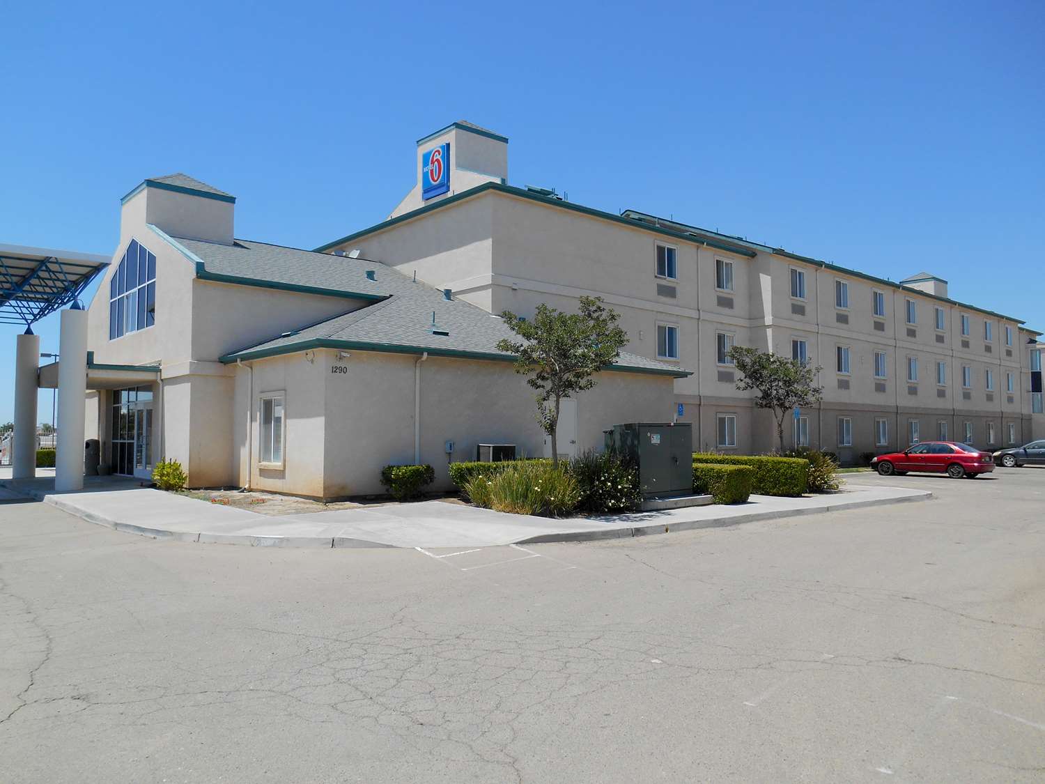 Hotel MOTEL 6 LEMOORE