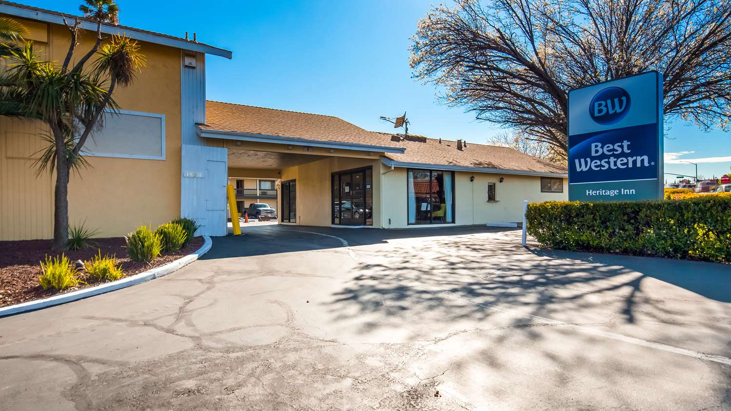 Hotel BEST WESTERN HERITAGE INN