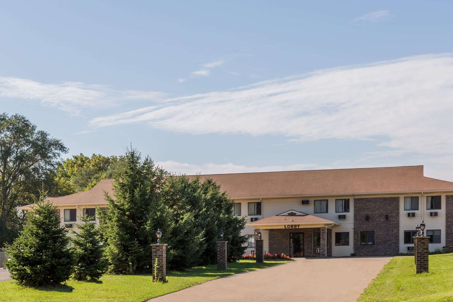 Hotel SUPER 8 MADISON