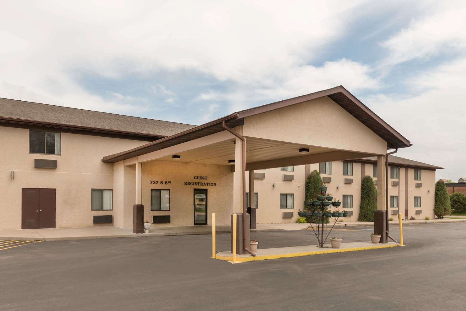 Hotel BAYMONT INN & SUITES HOT SPRINGS
