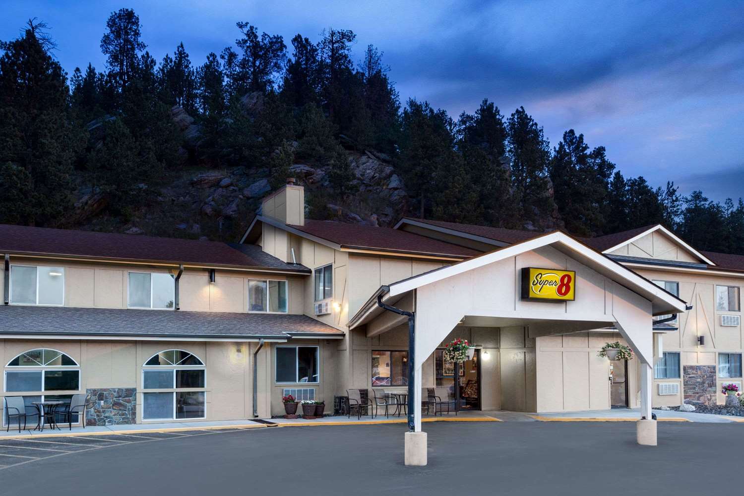 Hotel SUPER 8 BY WYNDHAM, CUSTER/CRAZY HORSE AREA