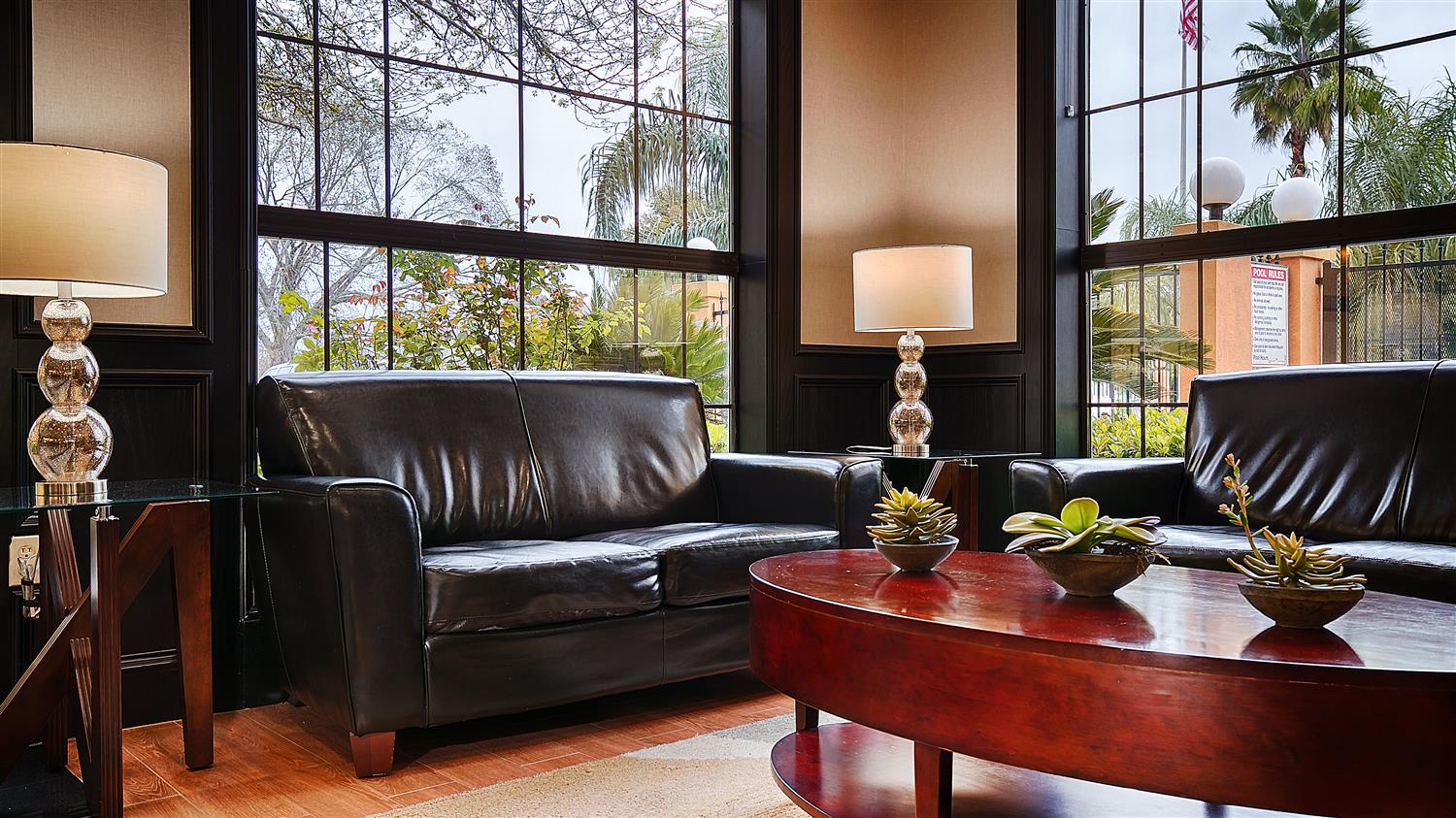 Hotel BEST WESTERN PLUS NORTHWEST INN & SUITES