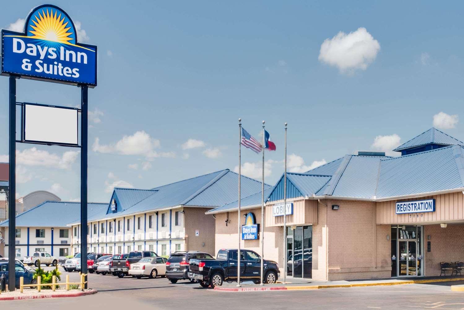 Hotel DAYS INN & SUITES BY WYNDHAM LAREDO